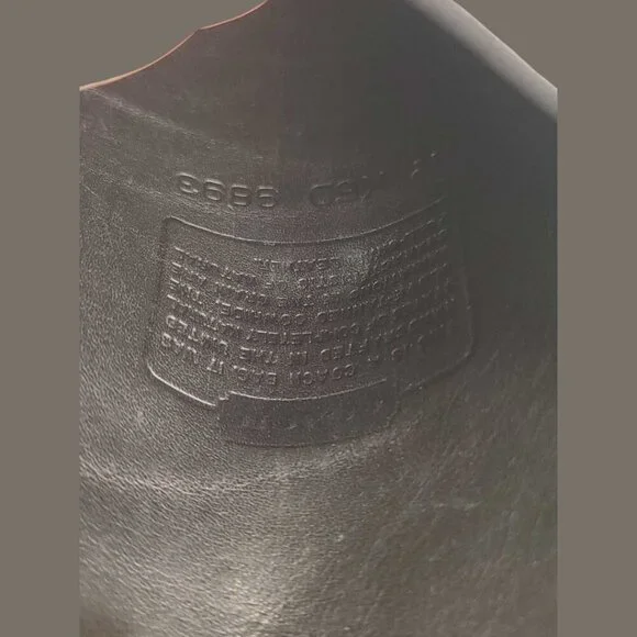 Vintage COACH Scooter Crossbody Bag in black - Picture 13 of 14